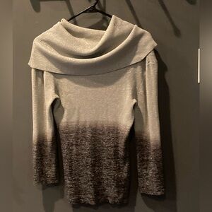 Michael  Simon size small shimmery ombré cowl long sleeved top EUC